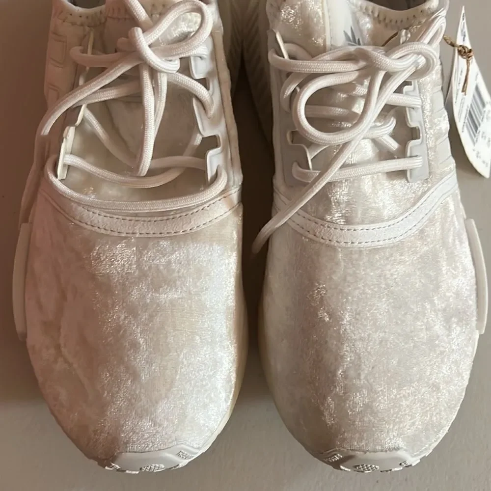 ❤️ADIDAS ORIGINALS NMD R1 W Sneakers - Picture 3 of 17